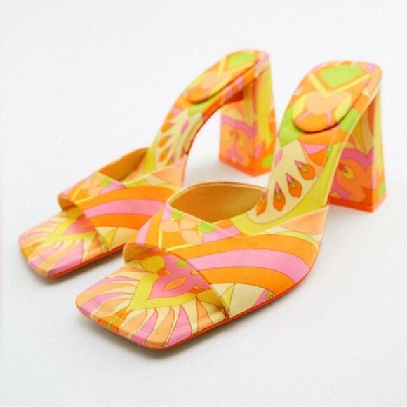 Zara Printed Heel Sandals - Picture 1 of 10